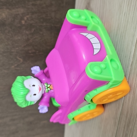 Fisher Price Little People DC Comics Super Friends Batman, Robin, Joker - Picture 4 of 6